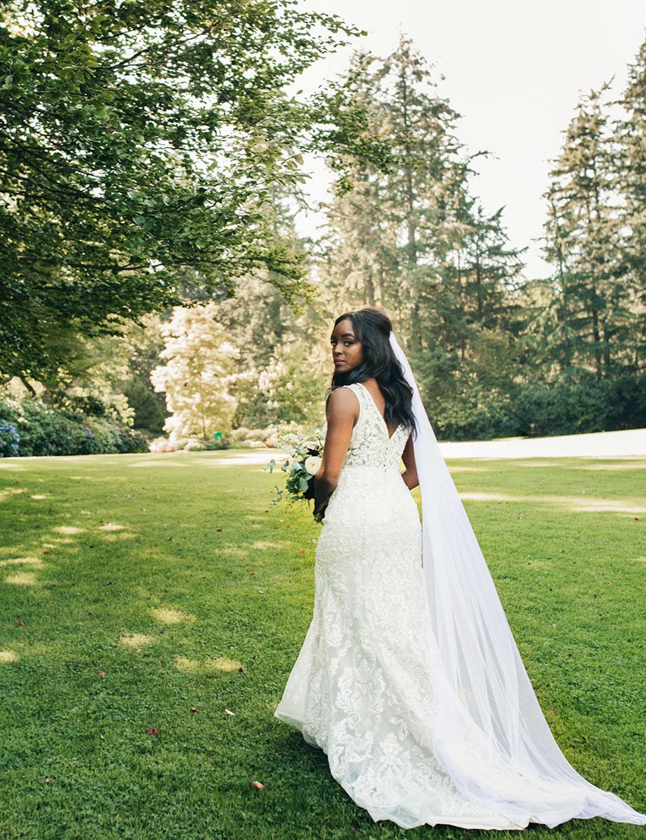 A couple, photographed by Andrew Bidylo, Vancouver's wedding photographer.